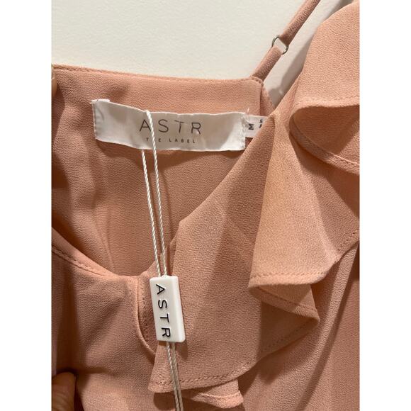 ASTR The Label Adoria Ruffle Side Slit Maxi Dress in Nude Peach Sz M - Picture 4 of 7